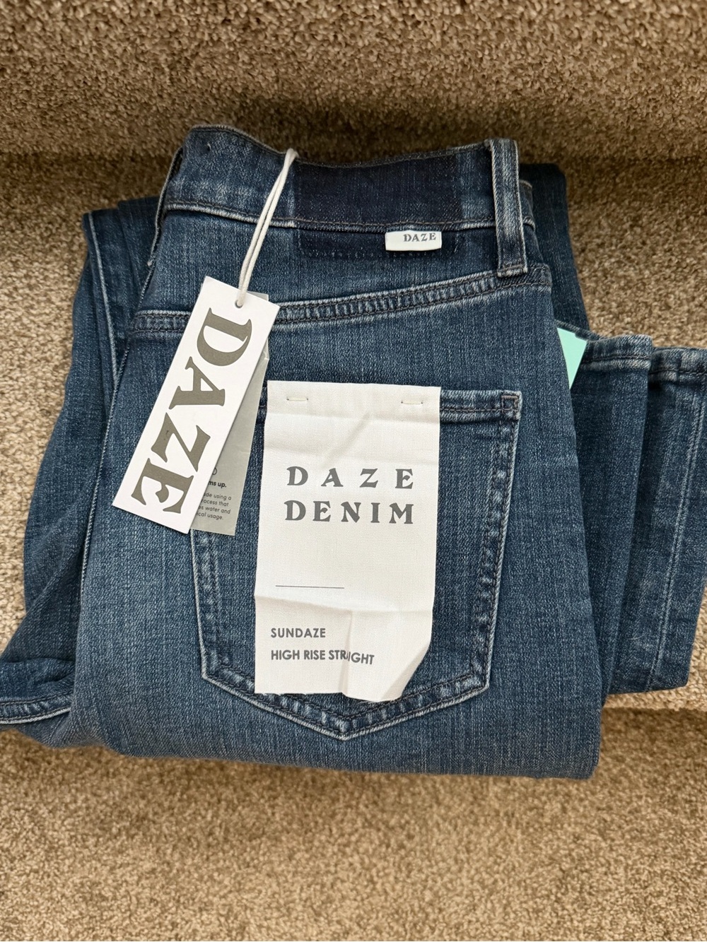 DAZE Denim High-Rise Straight Jeans Size 26